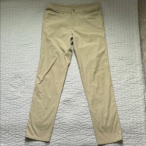 Lululemon ABC Classic Pant - Khaki Size 31